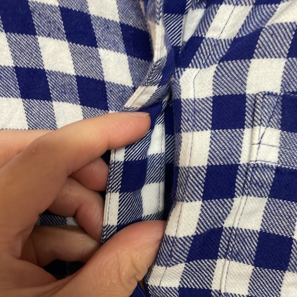 J.Crew size 00 Blue and White Checker Plaid Casual Button Down Long Sleeve Shirt - Picture 5 of 7